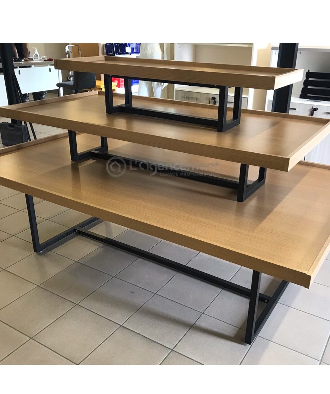 PRESENTOIR TABLE SOLDEUR