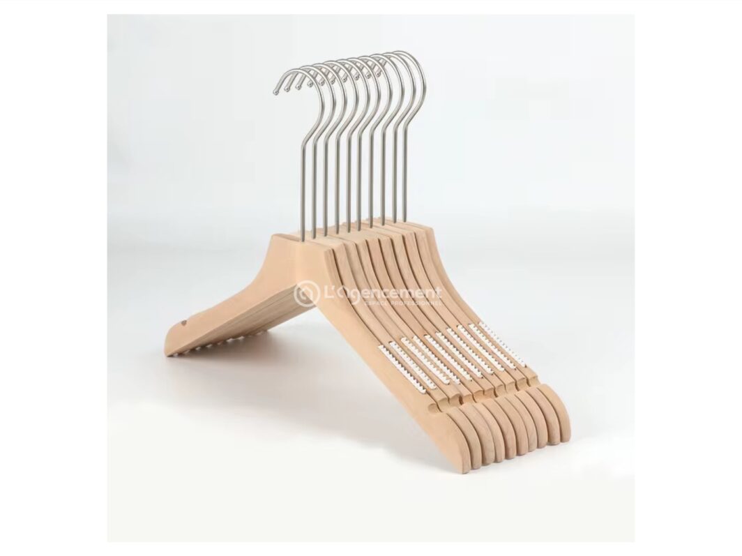 CINTRE BOIS ANTIDERAPANT 38CM