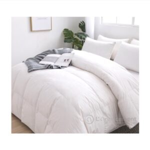 COUETTE POLYESTER 220X240CM 550GR
