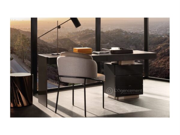 BUREAU JUNE