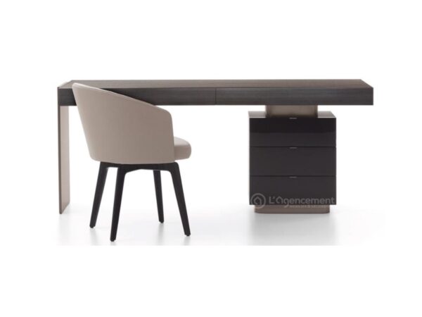 BUREAU JUNE – Image 2