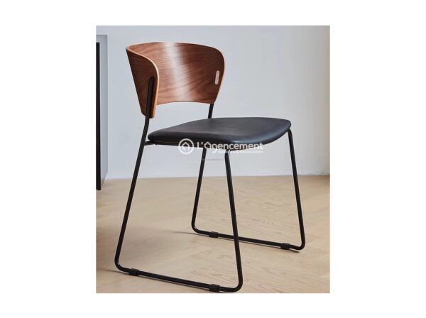 CHAISE ARKA