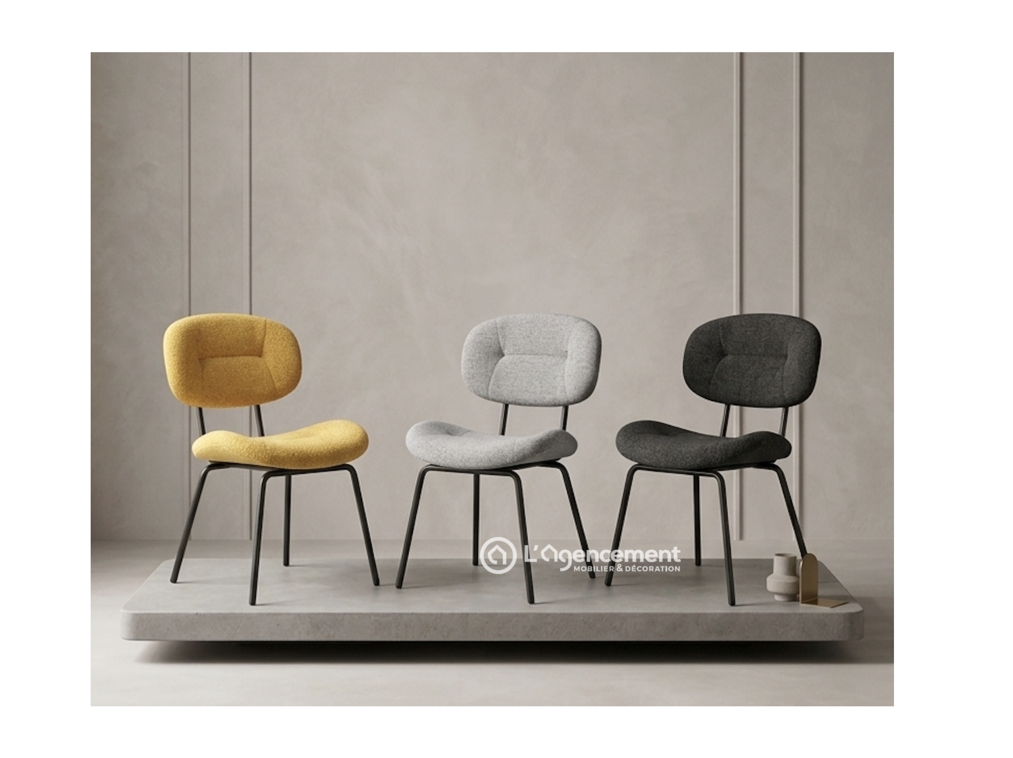 CHAISE ONOA