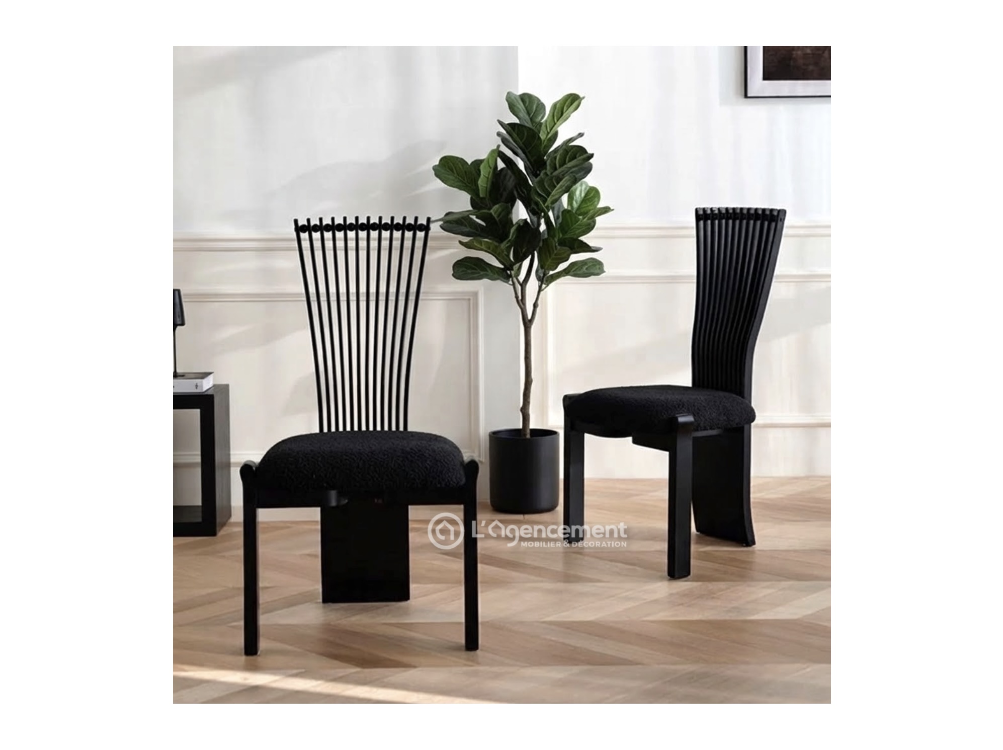 CHAISE SALVANE