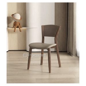 CHAISE TAVEL