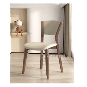 CHAISE TAVEL